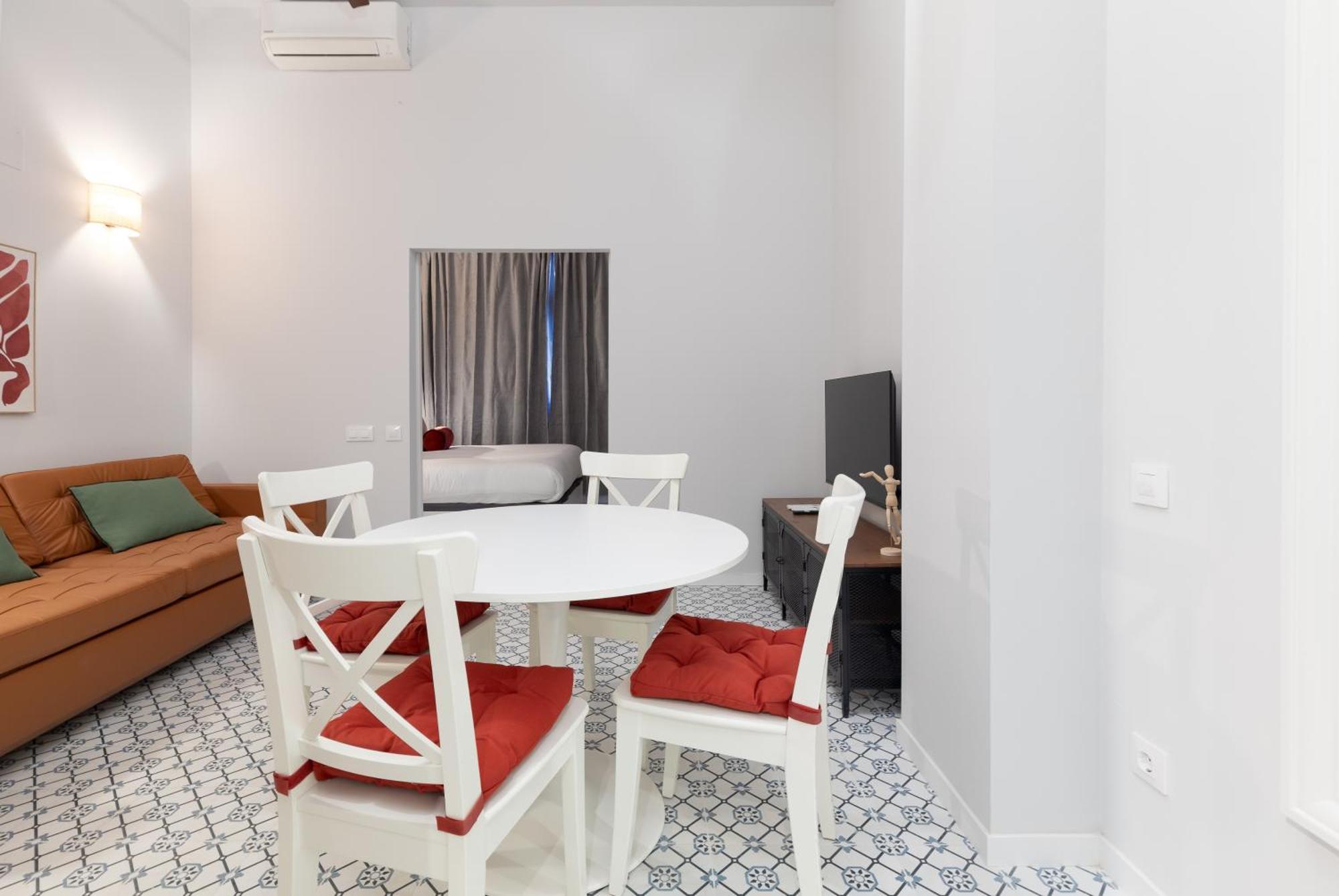 The Little Village Apartments Valência Exterior foto